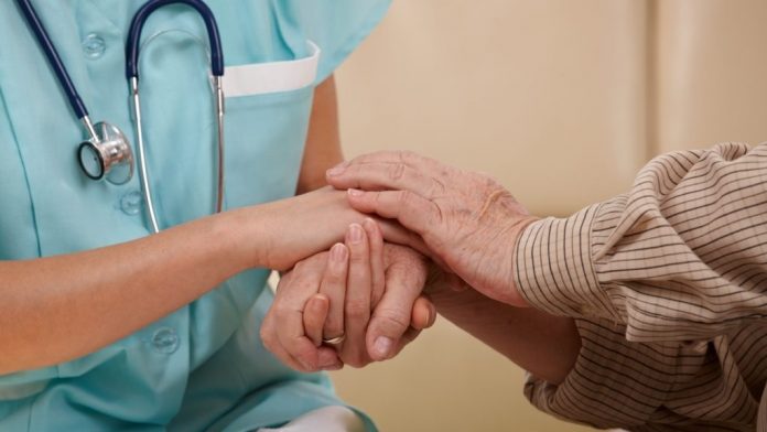 Una svolta storica: l’infermiere di comunità è legge